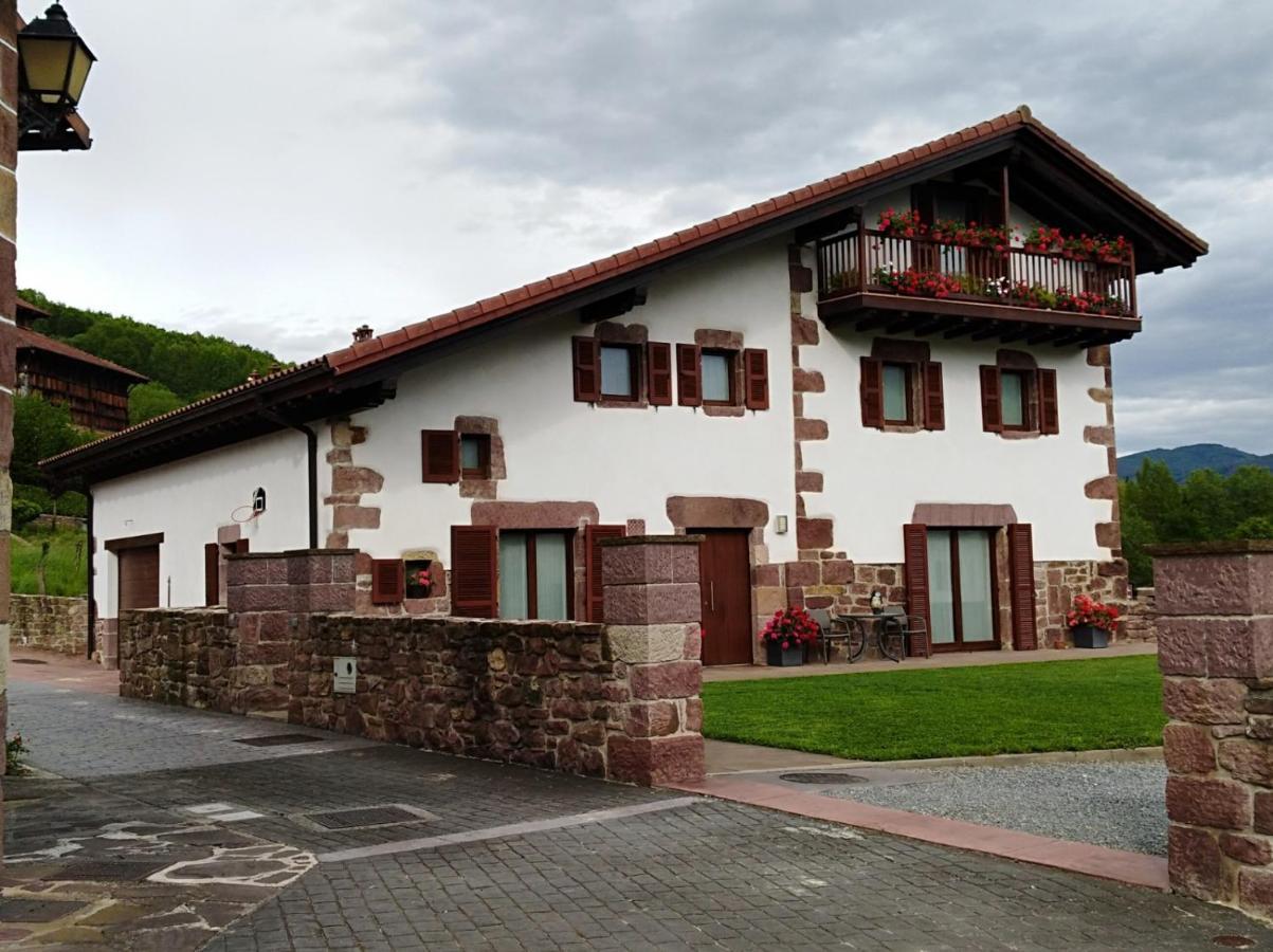 Pedroenea Apartamento Elizondo Extérieur photo